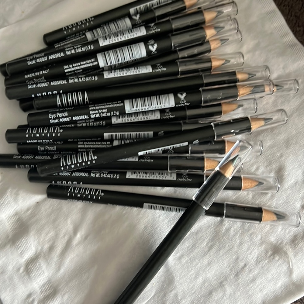 COPY - Aurora eye pencil arboreal Green